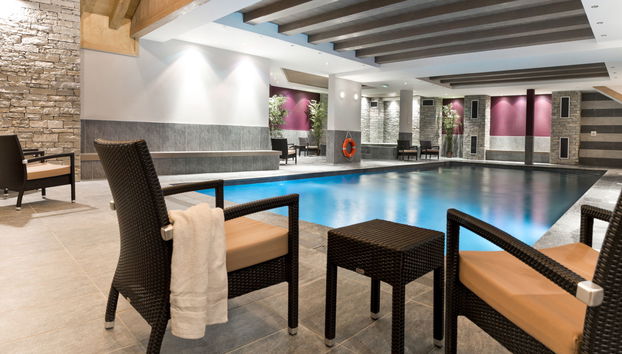 Pool Indoor