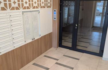 Przystanek Międzylesie Dwupokojowy Apartament z osobną Kuchnią Garażem Self Check-in Blisko CZD - Foto 21