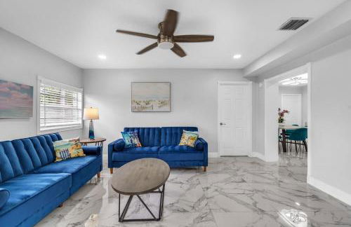 Private Vacation Home Near Beach Newly Renovated - Foto 17