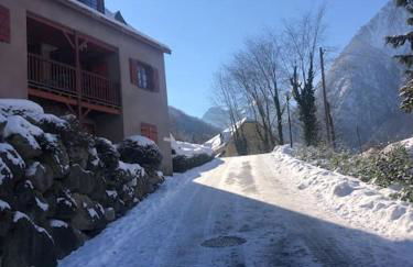 "La clé dorée" Studio balcon ensoleillé Vue montagne wifi - Photo 16