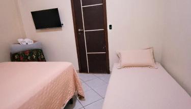 Apto inteiro 3 quartos, sendo duas suítes - Foto 5
