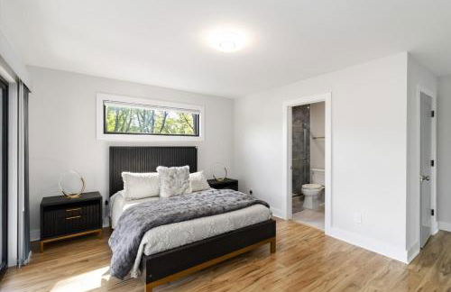 Brand-New 3Story Home with Rooftop in Midtown - Foto 33