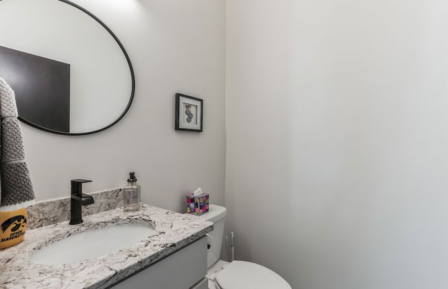 New Modern Townhome With Rooftop Patio 2 Bedroom Townhouse by RedAwning - Foto 15