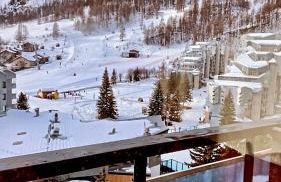 Ski-In Ski-Out Cozy Cabin 1 min lift 5 min village center Perfect Val-d'Isère base - Foto 1