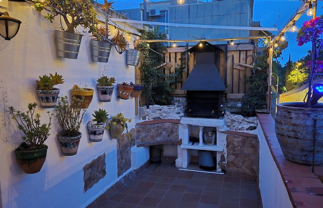Attic & Terrace BBQ Park Güell BCN Metro - Foto 17