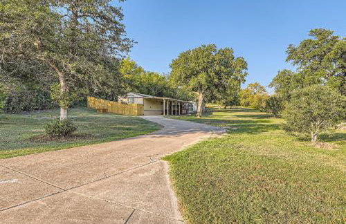 Gorgeous 10 Acre Estate POOL HOT TUB GAME ROOM - Foto 50