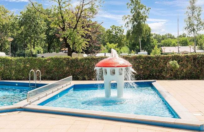 Lovely Wooden Chalet With Garden in Reutum - Photo 23