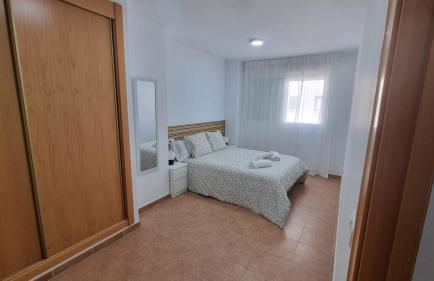 Moderno Apartamento 3 dormitorios y piscina - Photo 7