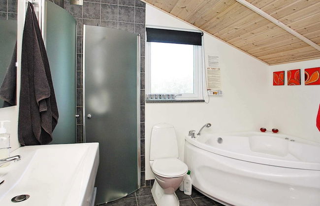 10 Person Holiday Home in Frostrup - Photo 12