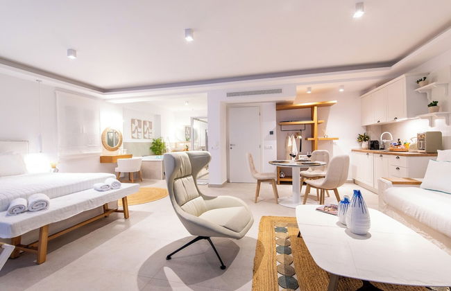 Achillion Luxury Corfu Villa - Photo 23