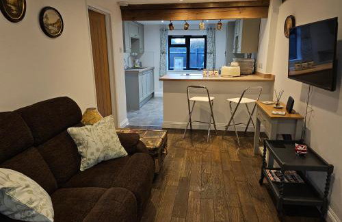 Middle Tree, ideal modern cottage - Photo 5