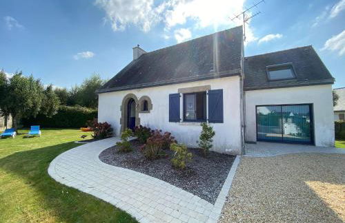 Holiday Home in Damgan Near Sandy Beaches - Photo 3