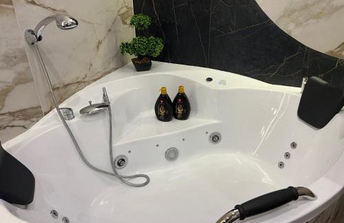 Family & Business Sauna Tężnia Apartments No 10 VIP -Leśny nad Zalewem Cedzyna, Unikat SPA- 1 Bedroom with Private Sauna, Jacuzzi, Spectacular View Terrace, Parking, Catering Options - Foto 6