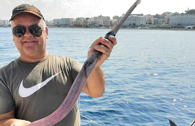 Capitán Manolis Pesca con barbacoa en el barco - Foto 42