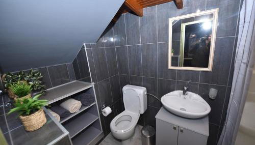 Sweet Home - Photo 3