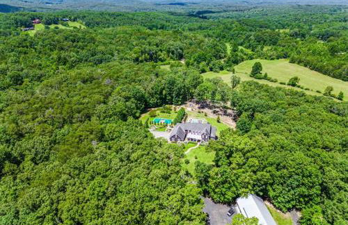 Luxury Mountain Mansion, 7BR, 8 king beds, 10000sf, Views, Pool, Sport Court, Gym, Sauna, Petting Zoo - Foto 66