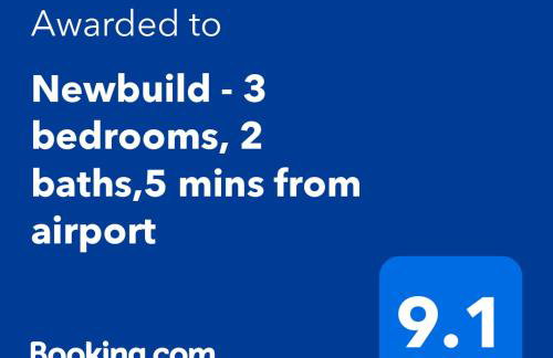 Newbuild - 3 bedrooms, 2 baths,5 mins from airport - Foto 1