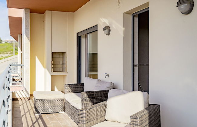 Lagos Central 1 With Pool by Homing - Foto 10