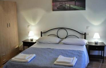 GIANNOYLAS HOYSE{PIGADI] - Photo 12
