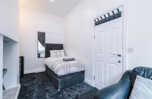 4BDR House By Eason Stays Short Lets Chorley - Foto 18