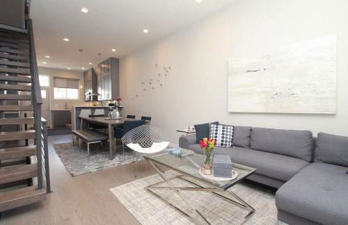 Sleek & Posh 4Bed-3 5Bath - RoofDeck - Sleeps 12 - Foto 10