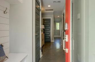 Luxury 3 Bed Close to Downtown - Foto 6
