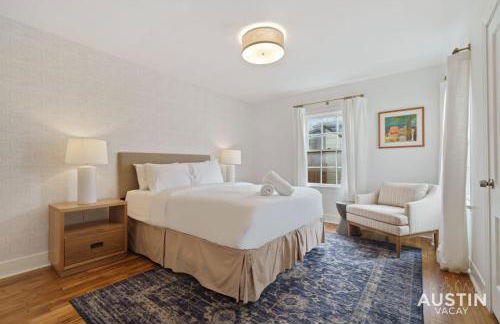 Elegant Escape Gourmet Kitchen and Outdoor Living - Foto 23