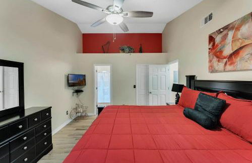 Gorgeous Place Minutes Away from Attractions - Foto 9