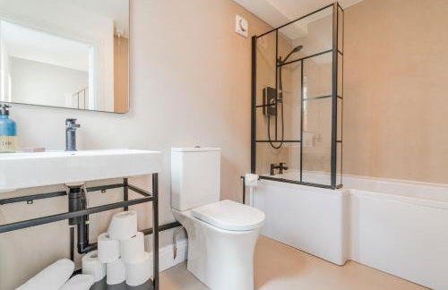 Norton Coach House - Photo 12