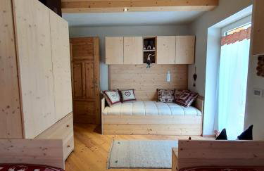 Casa Sandra Moena by Go new Location - Photo 19