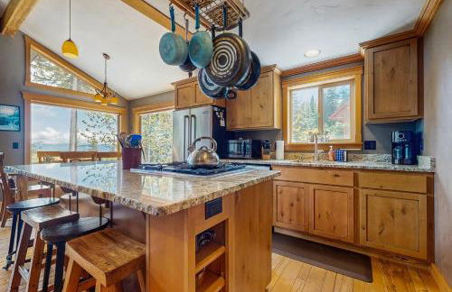3 Bed 3 Bath Vacation home in Schweitzer Mountain - Foto 9