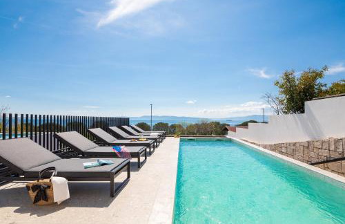 Luxury Villa Ole with Pool - Foto 13