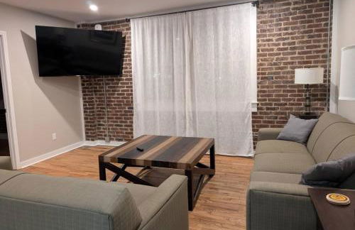 New Modern 2 BR in Excellent Location (201) - Foto 16