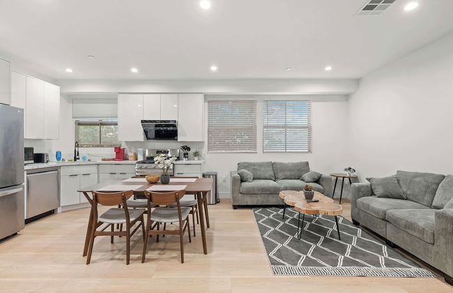 Not Affected by the Fire/modern 5BR Home With Parking, Near LA Attractions #4 - Foto 64