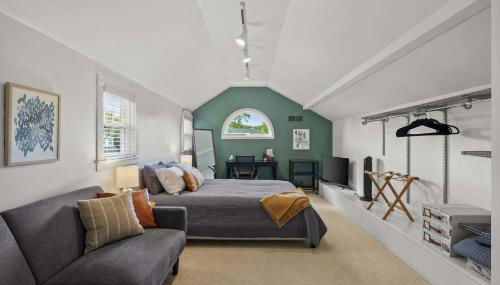 3 BR 2BA Lakefront Home - Dog Friendly - 30 Day - Foto 4