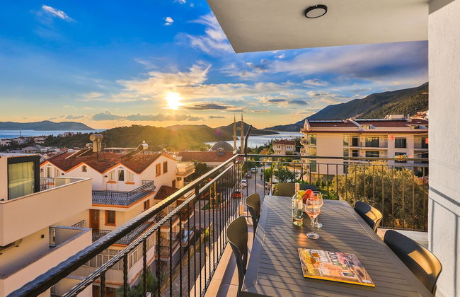 Tugce Apart - Photo 30