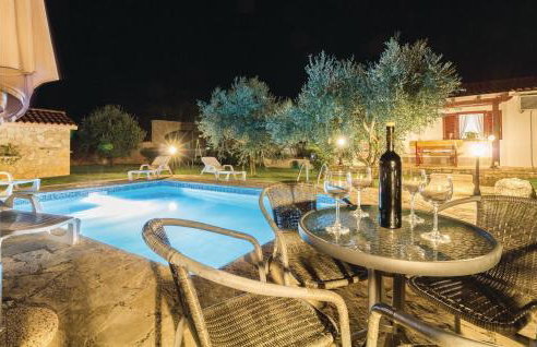 Two-Bedroom Holiday Home In Rebici - Foto 15