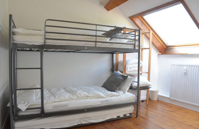 Group Escape by Molignee River - Foto 37