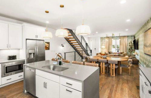 CHARM Near Broadway in Walkable 8th Ave S - Foto 16