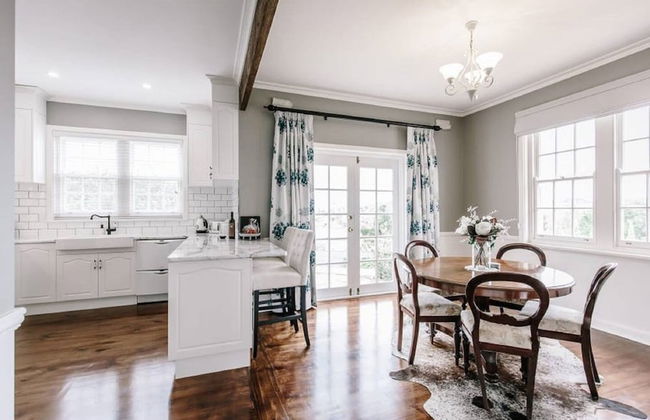 Byrne House - Modern-rustic Fireplace Wi-fi - Foto 12