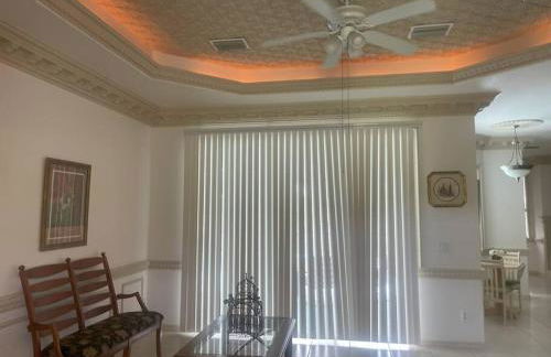 Port Charlotte Palms-Pet friendly, Heated Private Pool and Mini Orchard - Foto 14