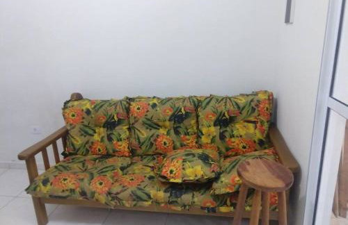 Casa em Itanhaém com 2 quartos garagem p 2 carros, churrasqueira, piscina 200 m da praia - Foto 6