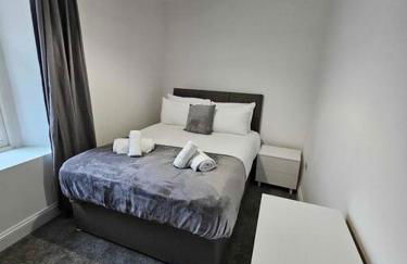 Contractor Room - Kitchen - Central Spot - Photo 4