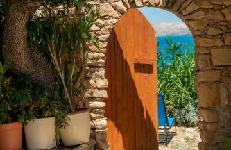 Villa Sortis and boat - Photo 26