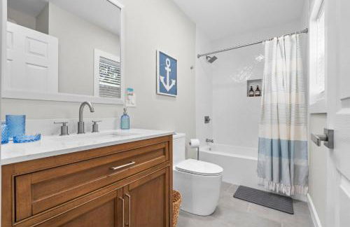 Waterfront Renovated Apartment - Foto 19