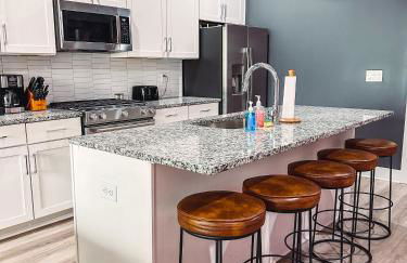 The Swift House - Music City Stay in East Nash - Foto 33