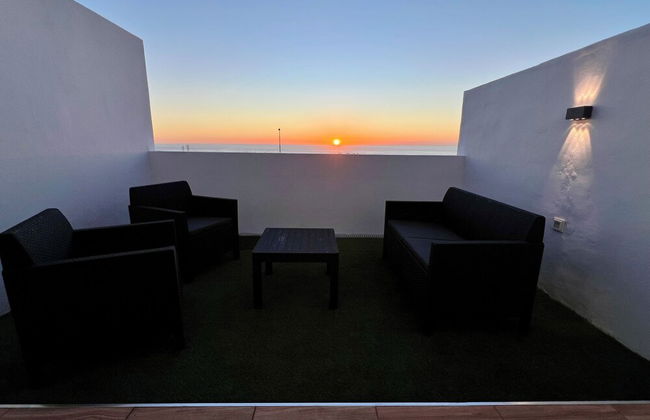 Sea View Bungalow with Communal Pool - Foto 40