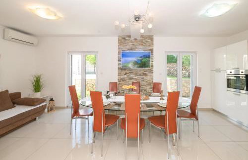 Villa Mediterana - Photo 18