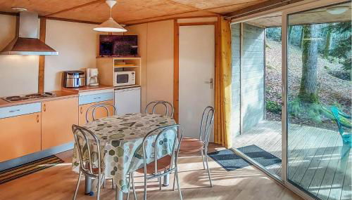 2 Bedroom Pet Friendly Home In Altillac - Foto 5