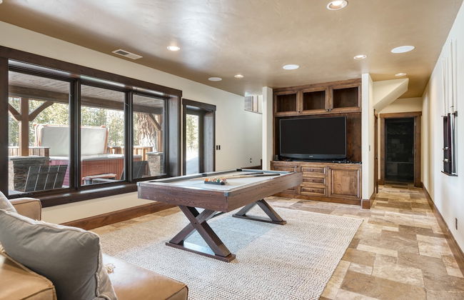 Big Pine by Avantstay Stunning Secluded Oregon Home w/ Hot Tub - Foto 23